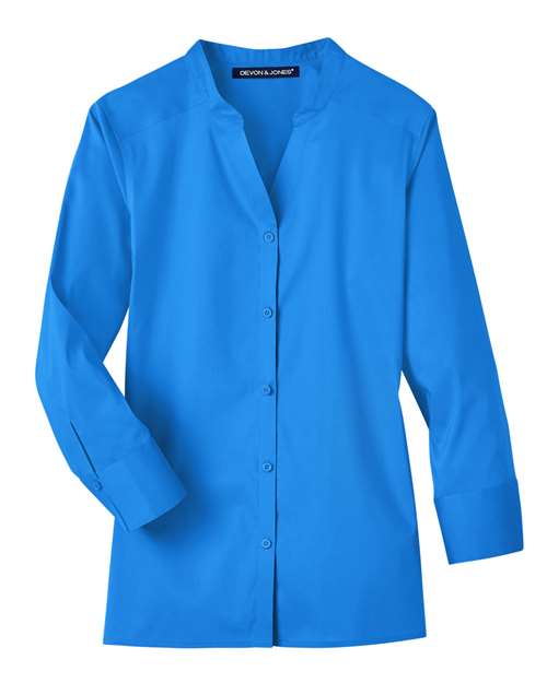 Devon & Jones Women's Crown Collection® Stretch Broadcloth Three-Quarter Sleeve Blouse in French Blue, front view