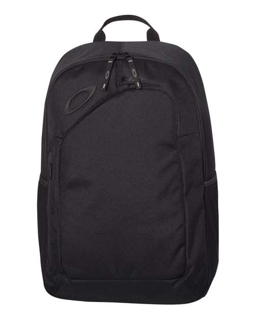 Oakley 22L Method 360 Ellipse Backpack in Blackout, front view